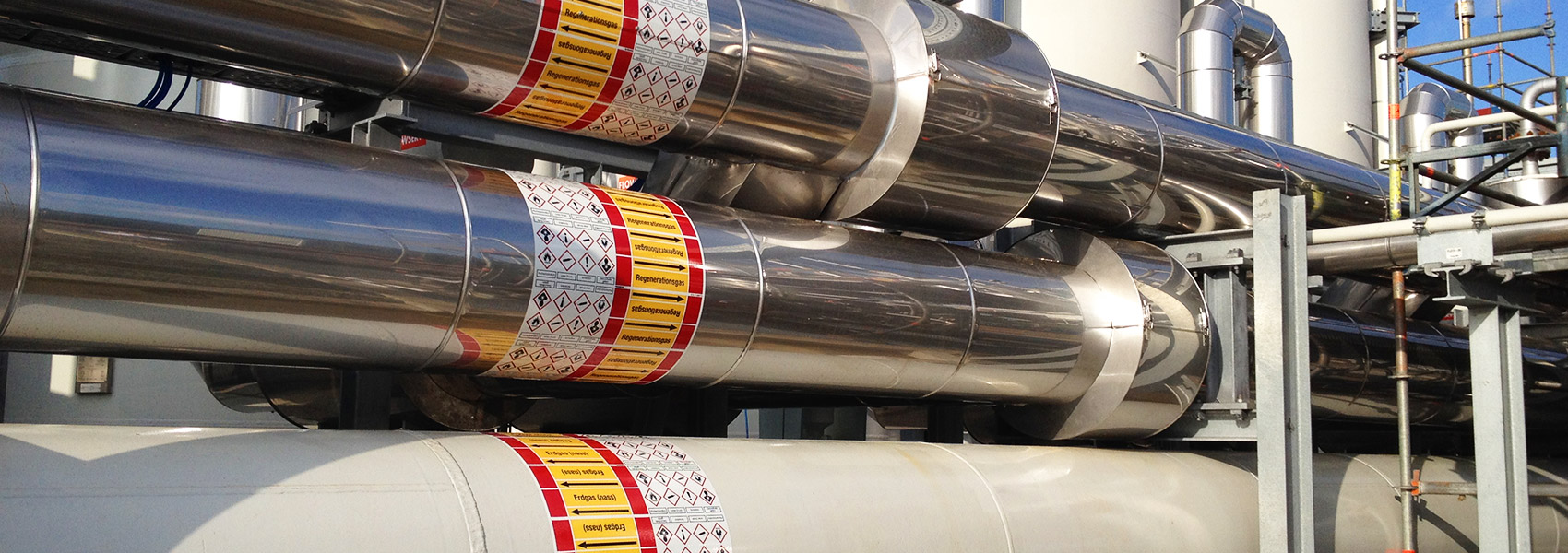 Blomsma Signs & Safety launches DIN2403 pipe marking