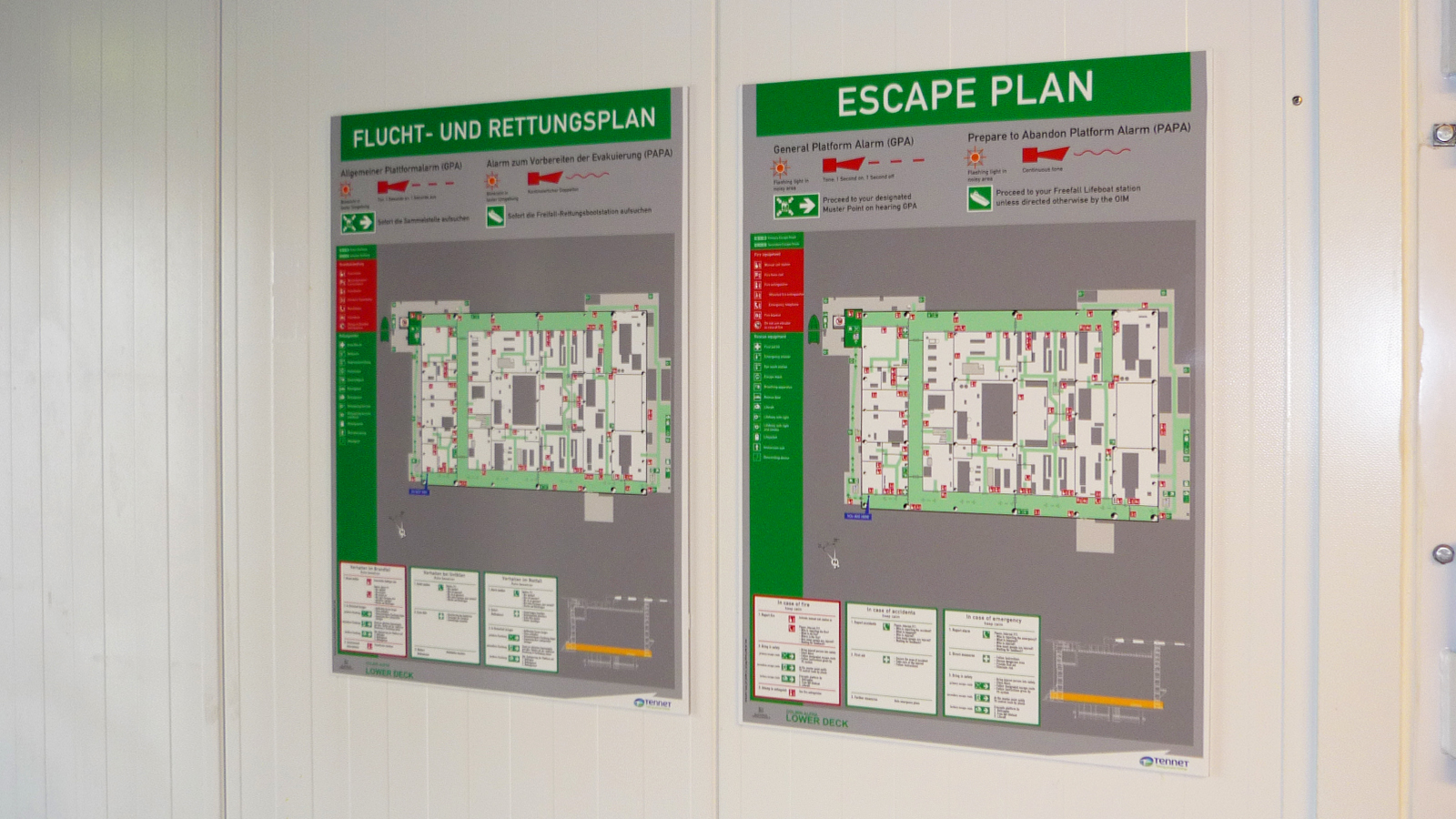 escape route marking for platform DolWin Alpha