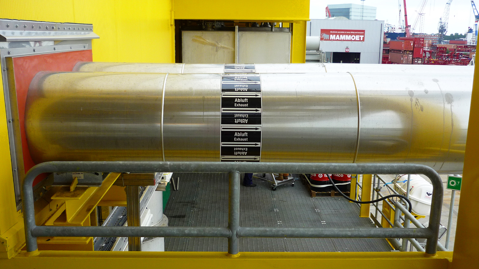 Pipe marking for platform DolWin Alpha