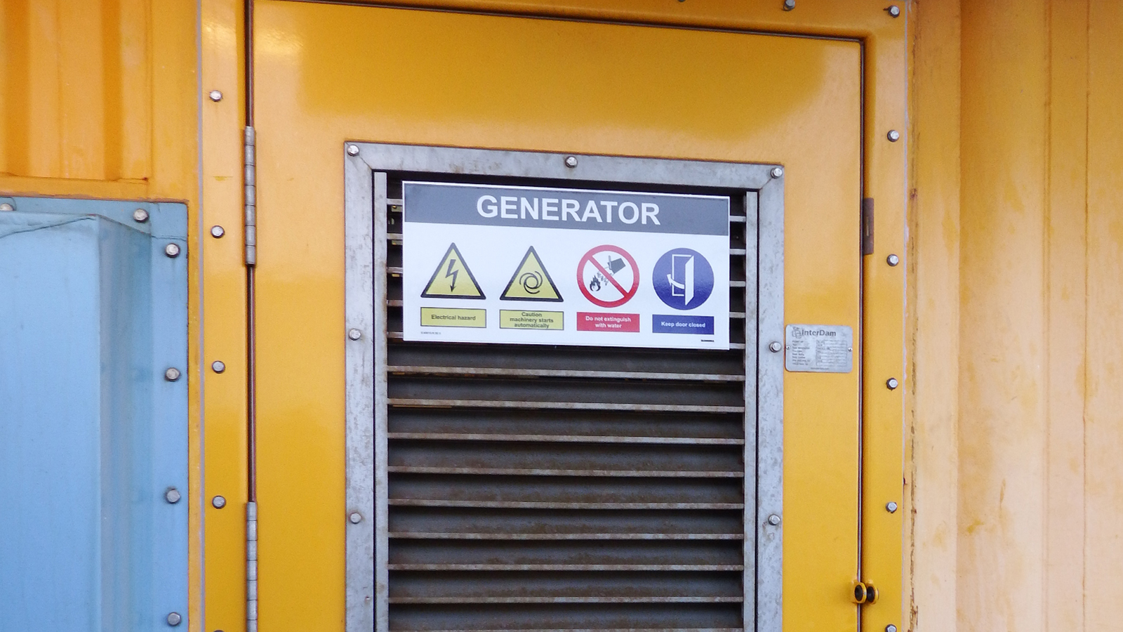 Safety signage ENGIE offshore platform by Blomsma Signs & Safety