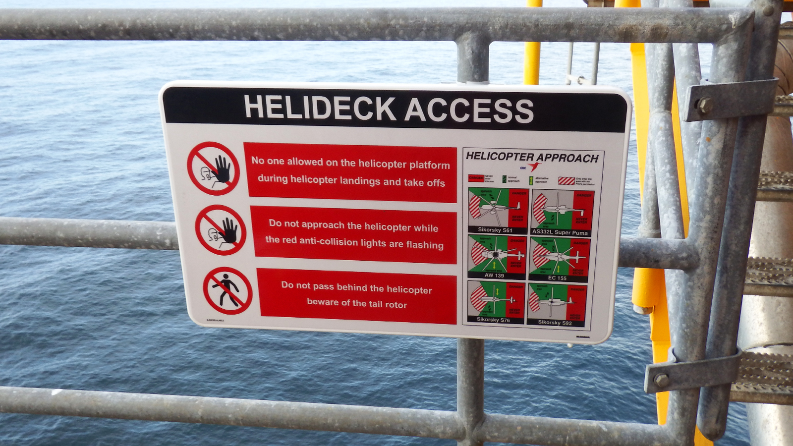 Safety signage ENGIE offshore platform by Blomsma Signs & Safety
