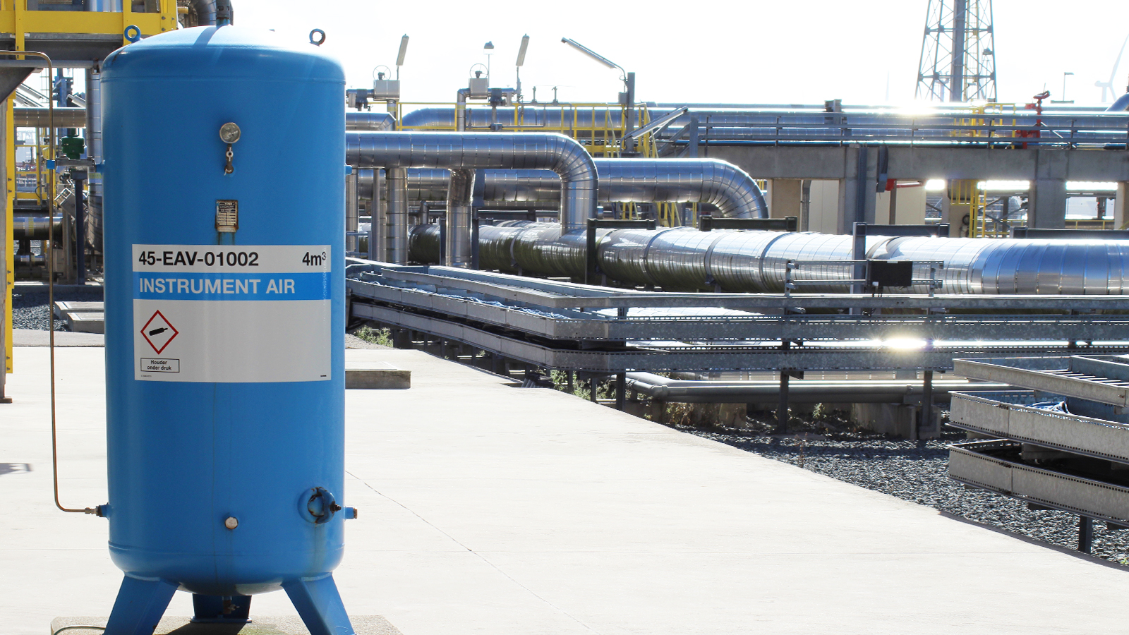 Gate Terminal tank marking by Blomsma Signs & Safety