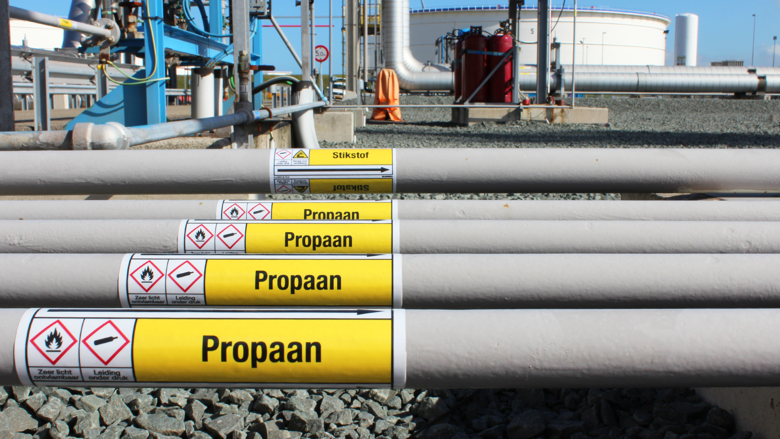 Gate Terminal pipe marking by Blomsma Signs & Safety