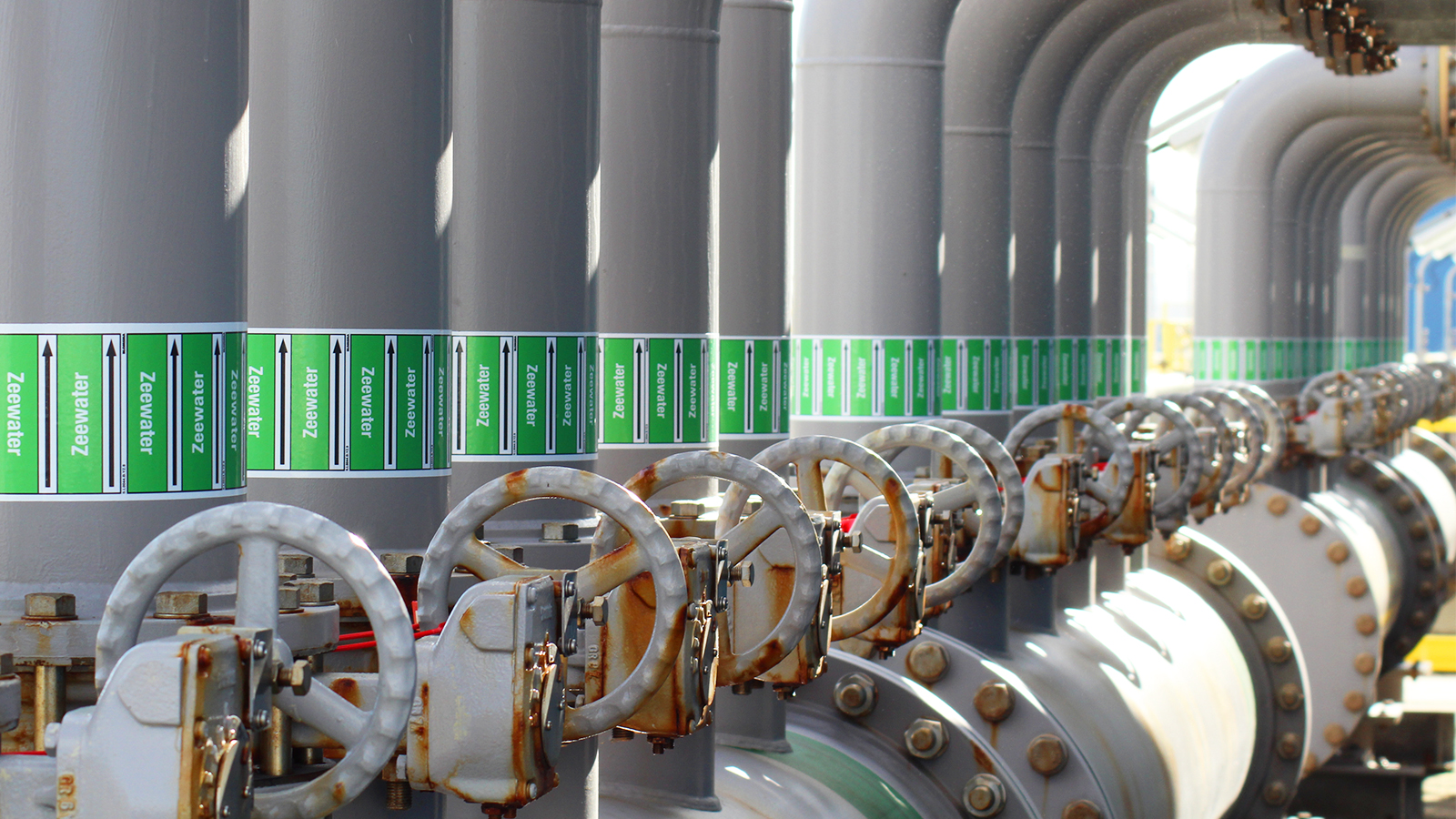 Gate Terminal pipe marking by Blomsma Signs & Safety