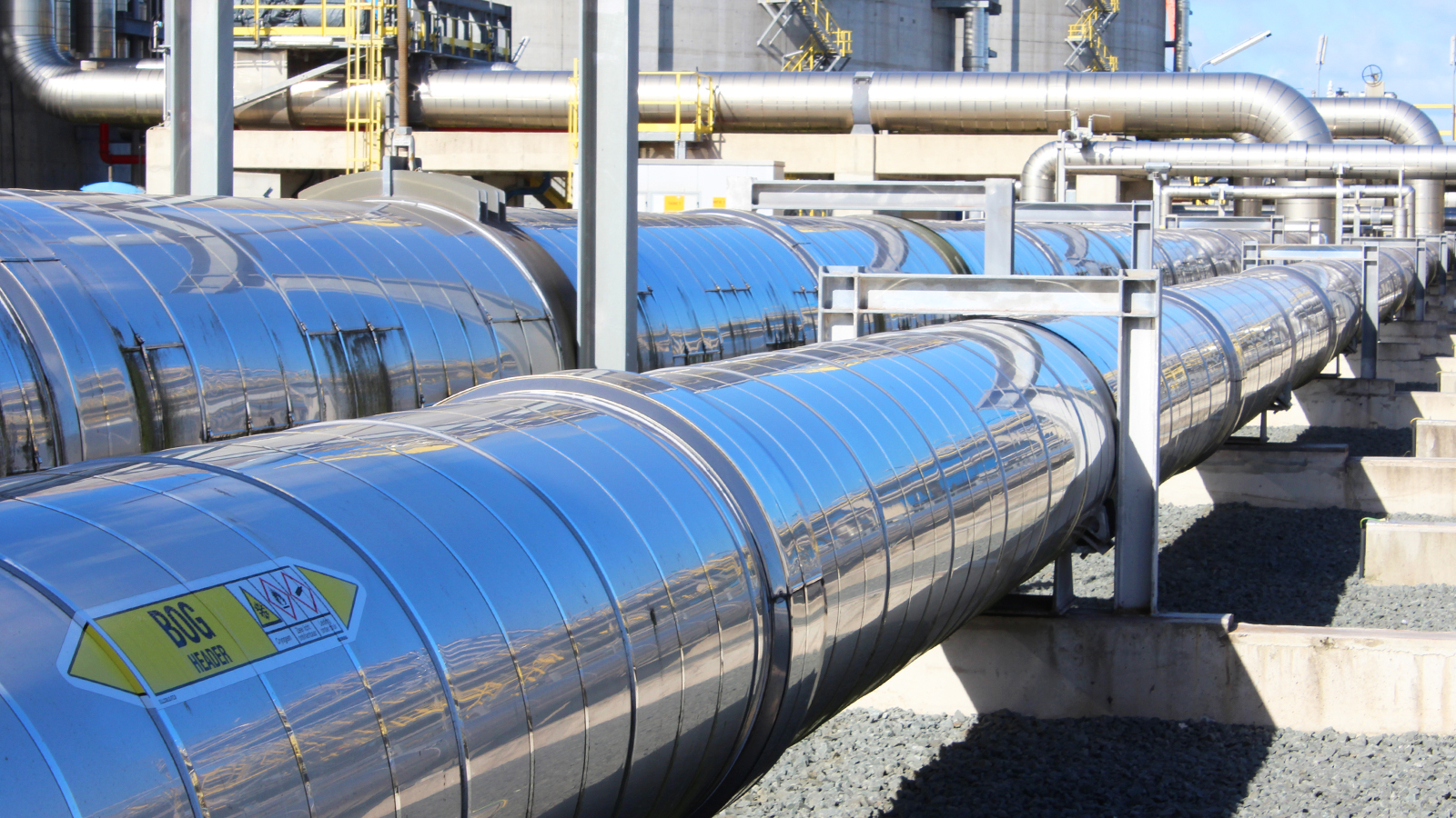 Gate Terminal pipe marking by Blomsma Signs & Safety
