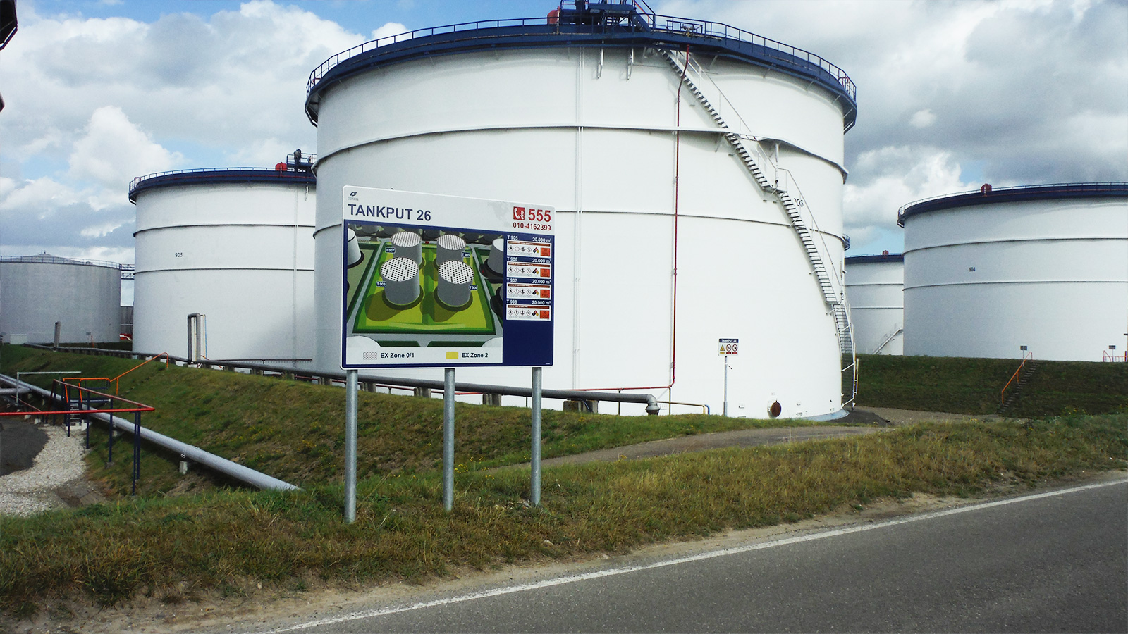 Odfjell Terminals Rotterdam tank marking by Blomsma Signs & Safety