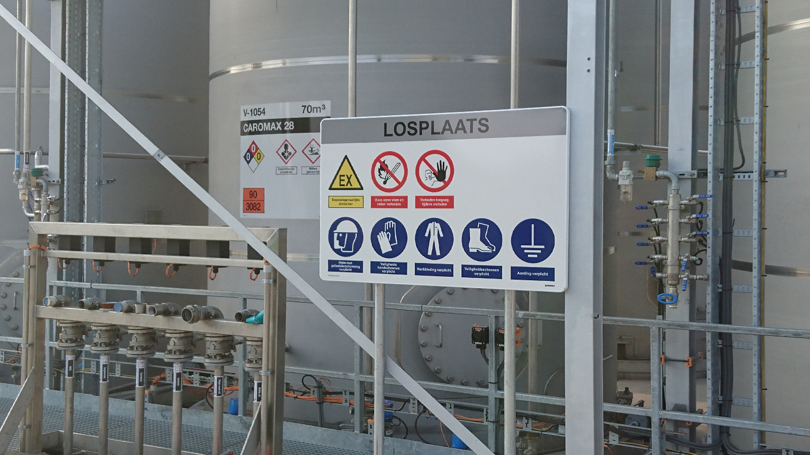 Composite signage Cerexagri by Blomsma Signs & Safety
