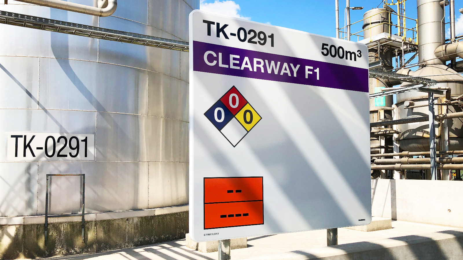 Tank Marking TPT Terneuzen by Blomsma Signs & Safety