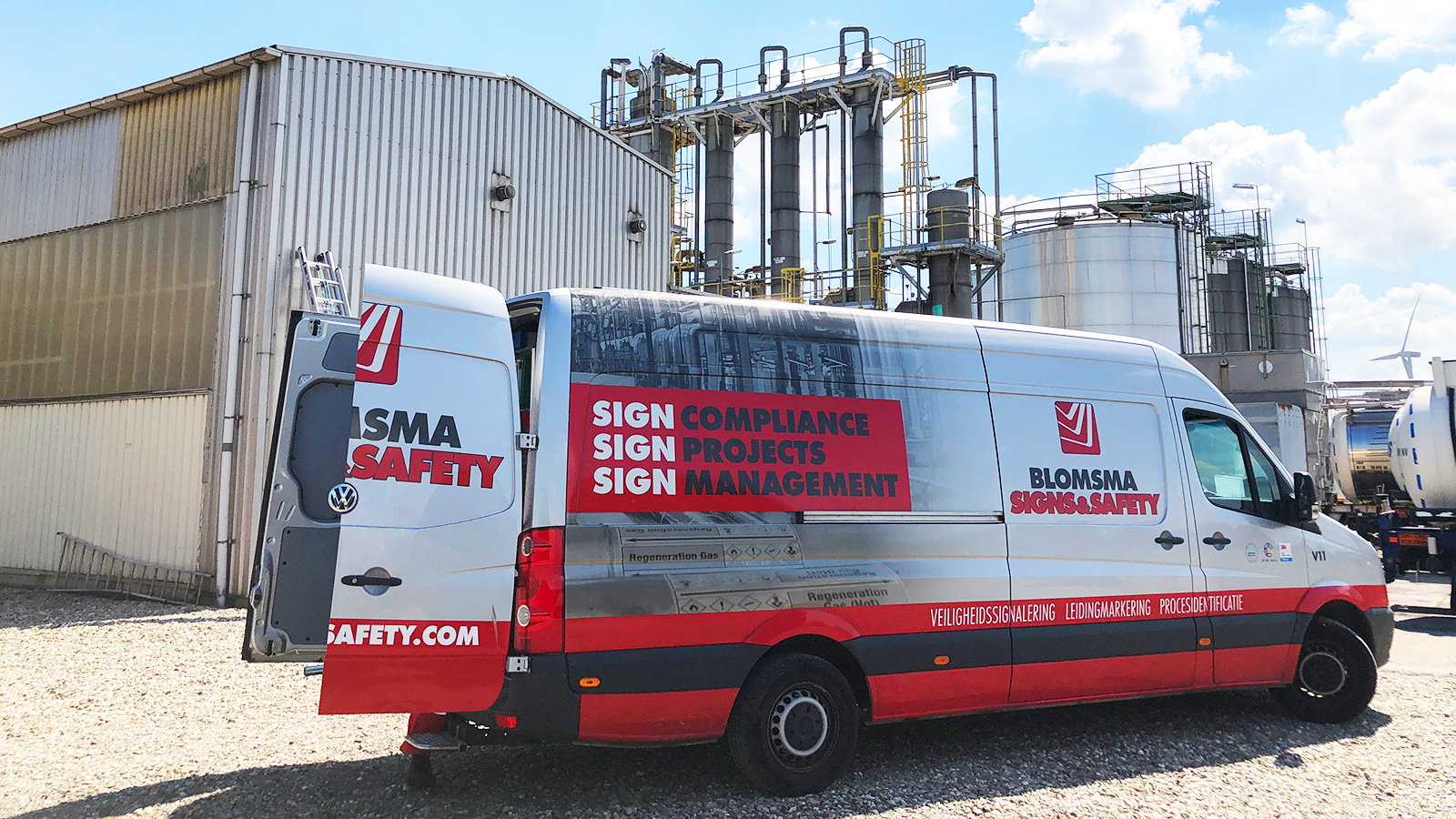 Tank Marking TPT Terneuzen by Blomsma Signs & Safety