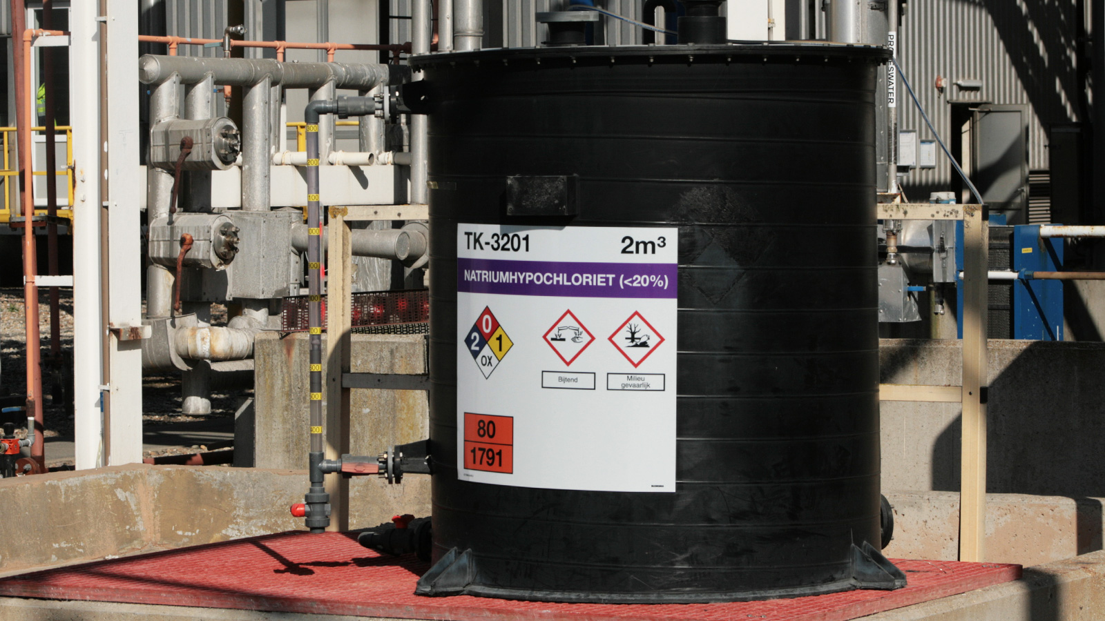 Tank Marking TPT Terneuzen by Blomsma Signs & Safety