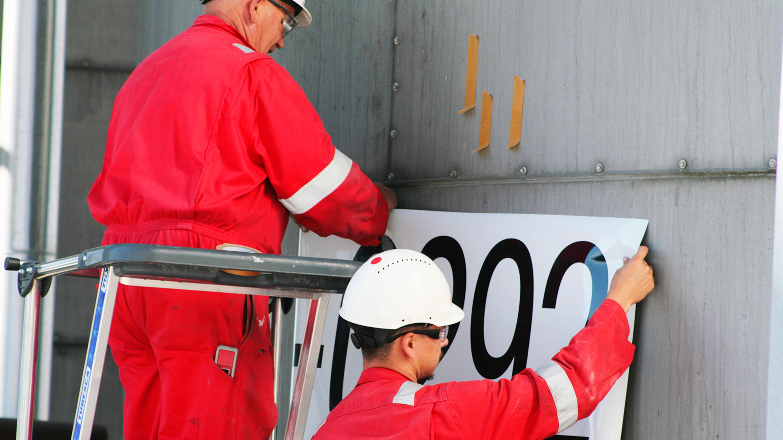 Tank Marking TPT Terneuzen by Blomsma Signs & Safety