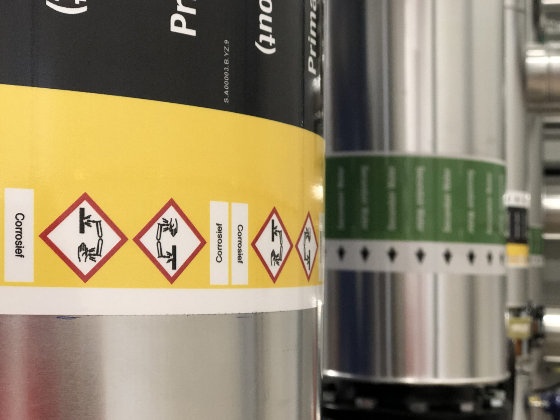 Mark and identify pipelines containing hazardous substances
