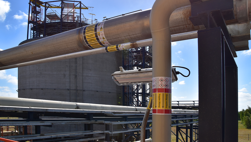Pipe marking specialist Blomsma Signs & Safety 4