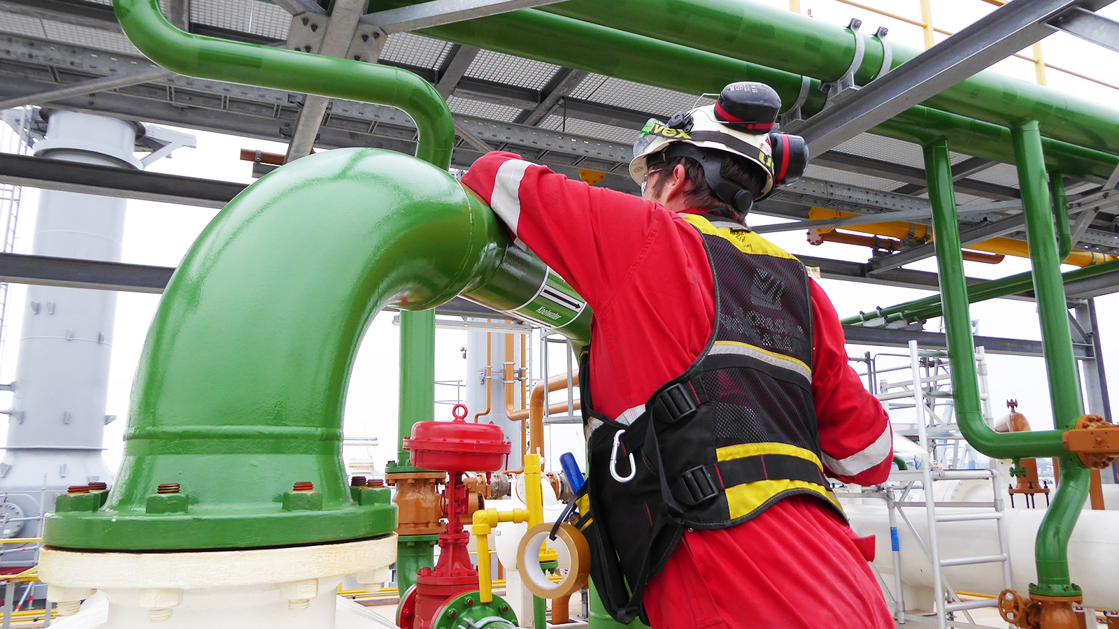 Pipe marking for RDM training plant by Blomsma Signs & Safety
