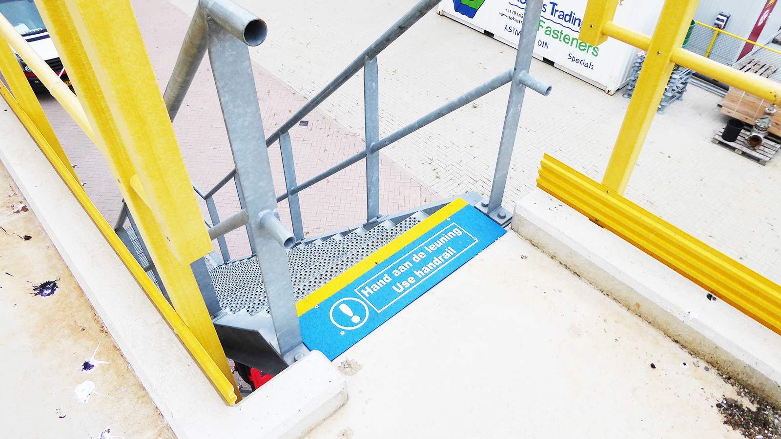 Anti-slip for RDM training plant by Blomsma Signs & Safety