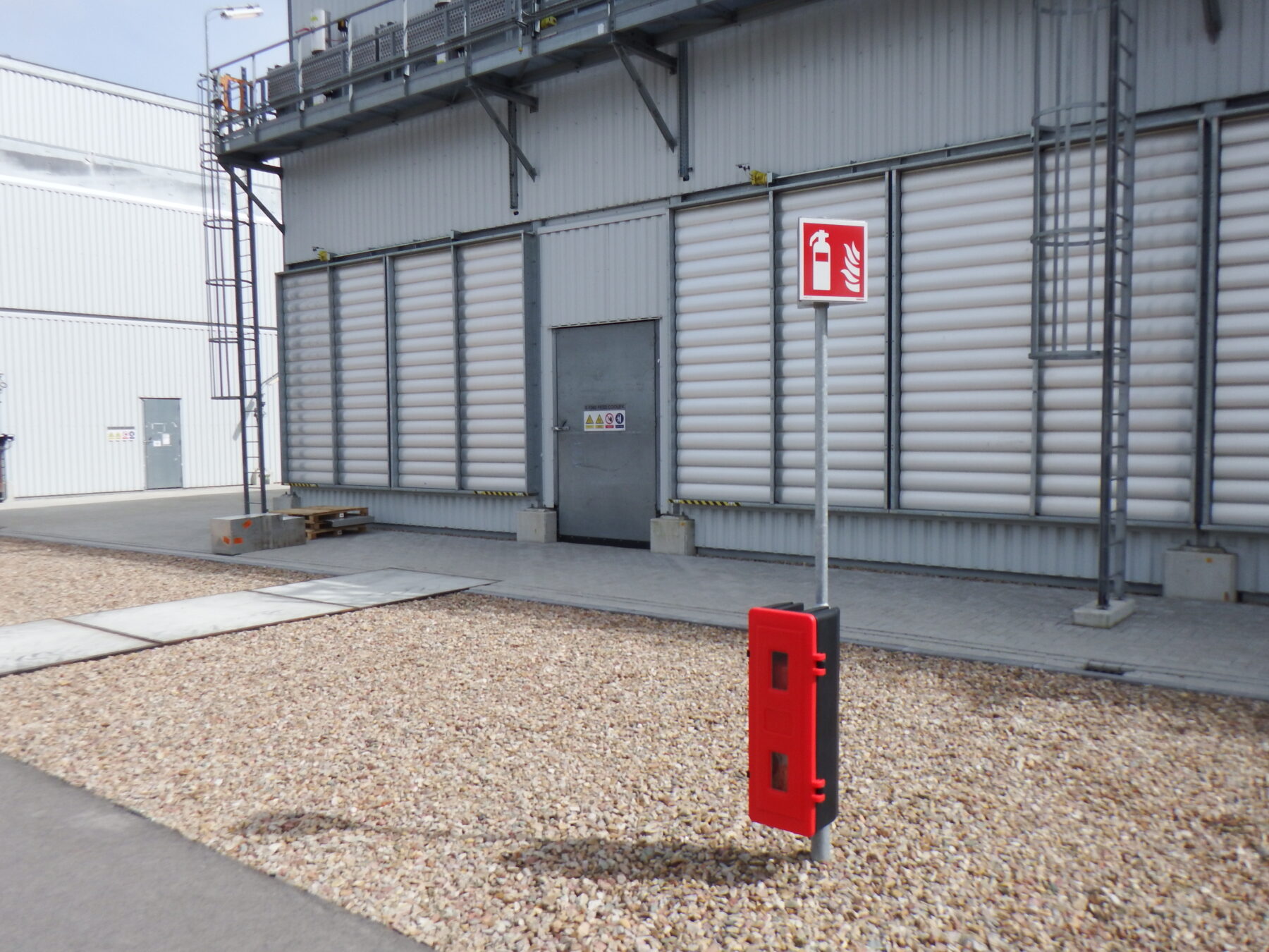 Brandschutz- und Rettungs-Kennzeichnung zum Blomsma Signs & Safety GmbH