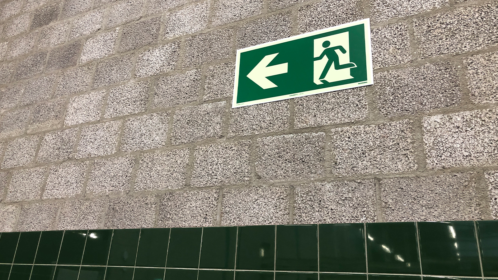Safety signage Avandis Zoetermeer by Blomsma Signs & Safety