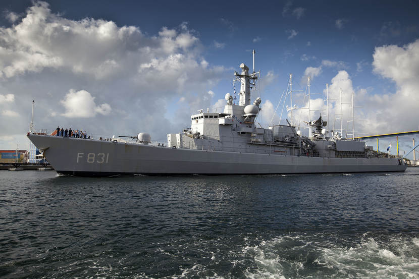 Nederlands marineschip veiligheidssignalering Blomsma