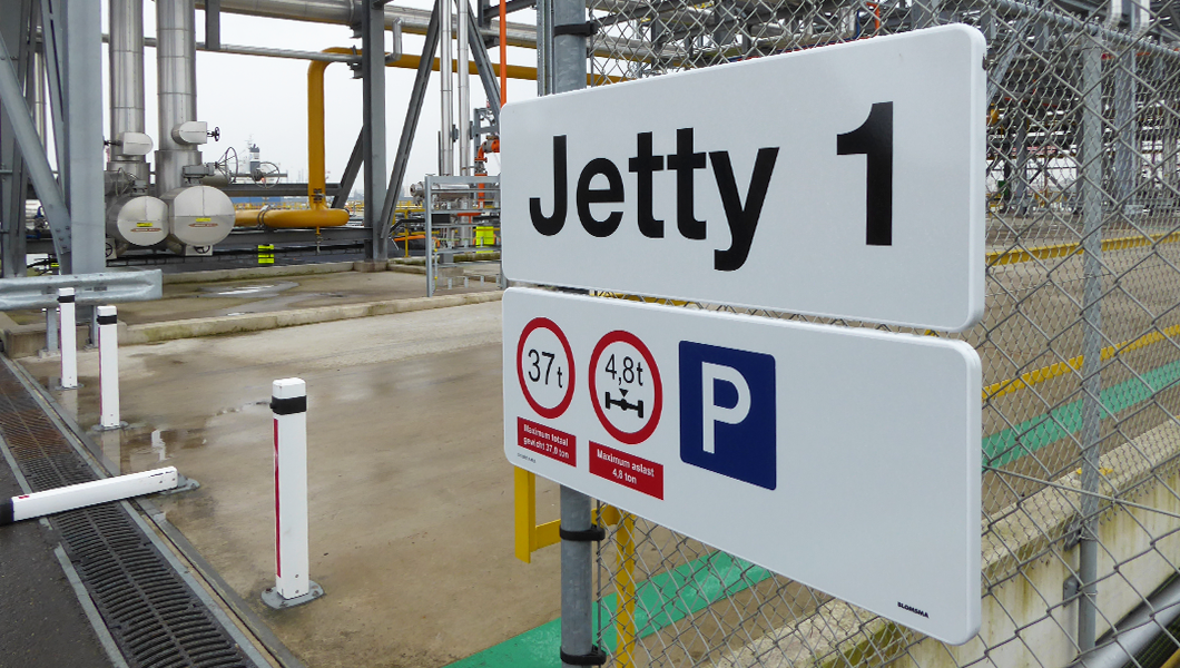 Terrain signage industial site by Blomsma Signs & Safety