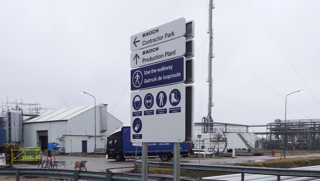 Terrain signage industial site by Blomsma Signs & Safety