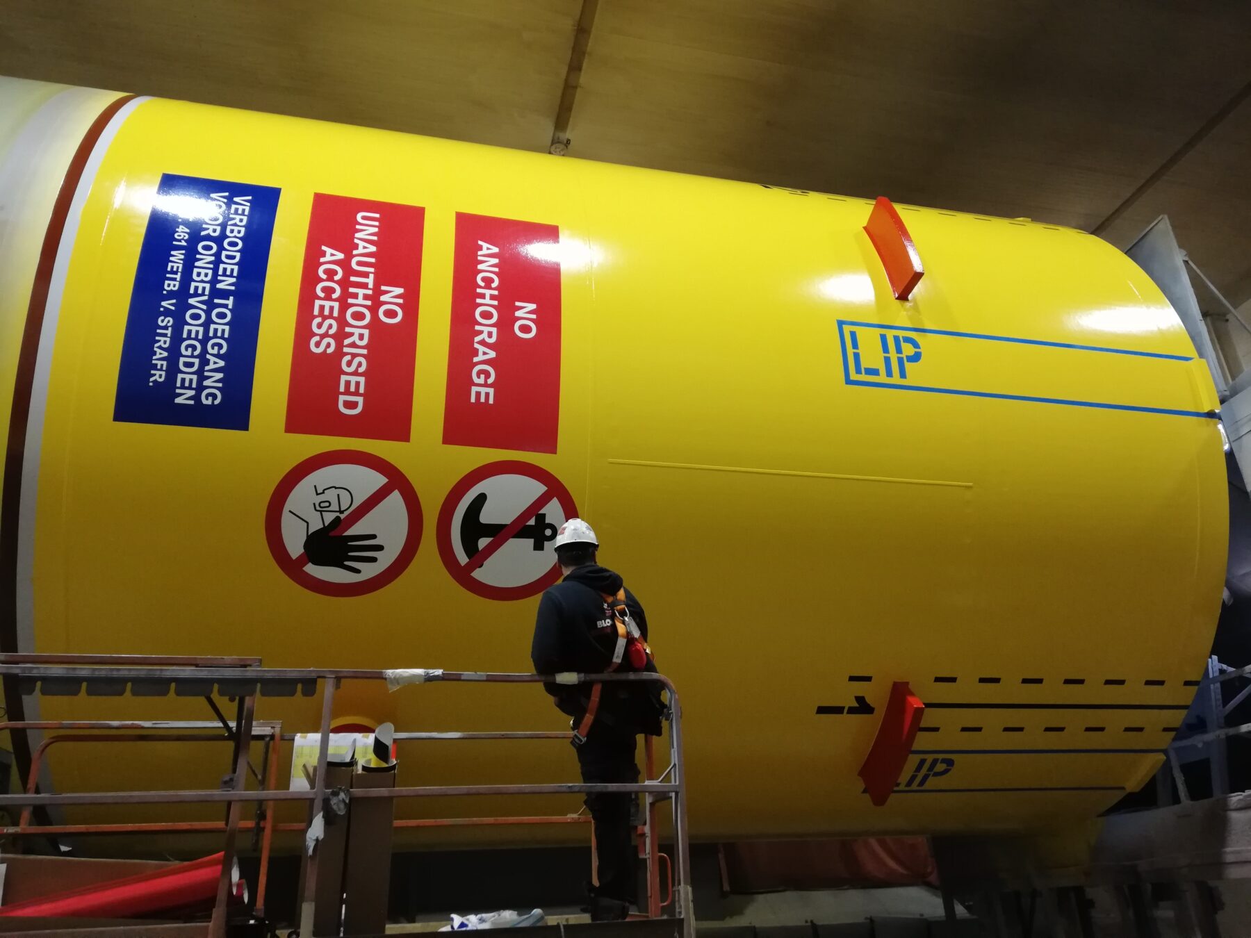 Offshore Wind Turbine signage by Blomsma Signs & Safety