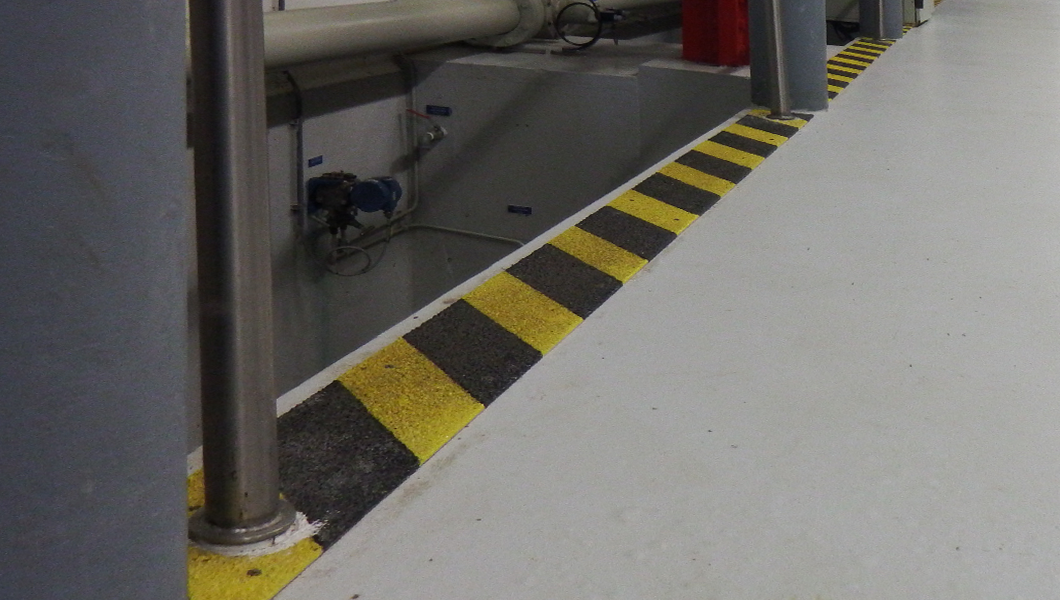 anti slip materiaal voor het markeren van hoogteverschillen
