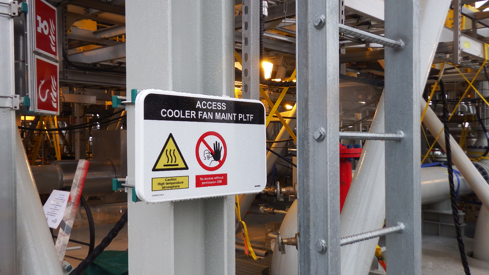 Marathon Oil Alba B3 Platform – Safety Signage by Blomsma Signs & Safety