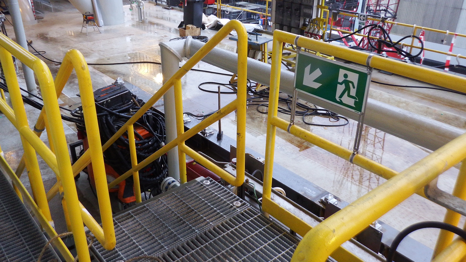 Marathon Oil Alba B3 Platform – Safety Signage by Blomsma Signs & Safety
