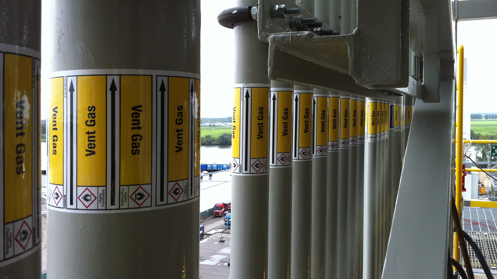 Marathon Oil Alba B3 Platform – Safety Signage by Blomsma Signs & Safety