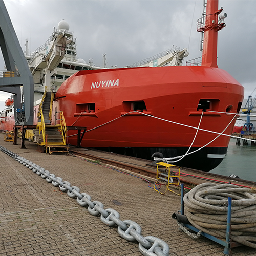 Damen Naval Nuyina ijsbreker