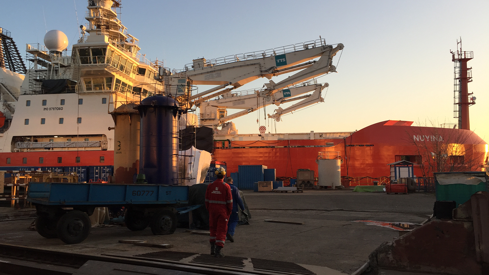 Damen Naval Nuyina ijsbreker